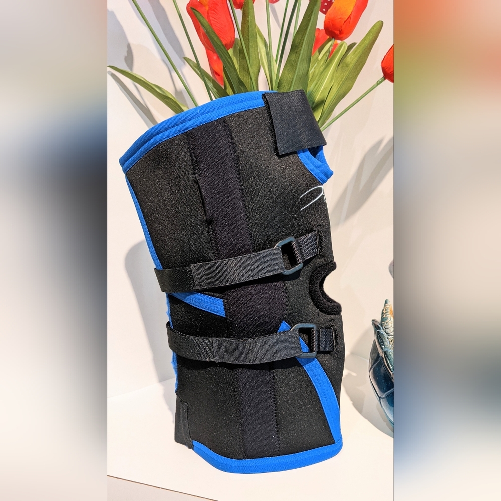 DEROYAL FULL LENGTH KNEE SUPPORT Sz. MEDIUM LEFT (KNEE) NWB
